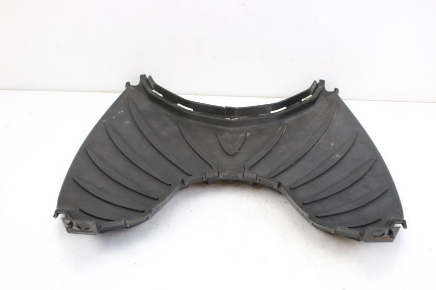 photo de FOOTREST PEUGEOT CITYSTAR 50 (2013 - 2017) - Fixing points details