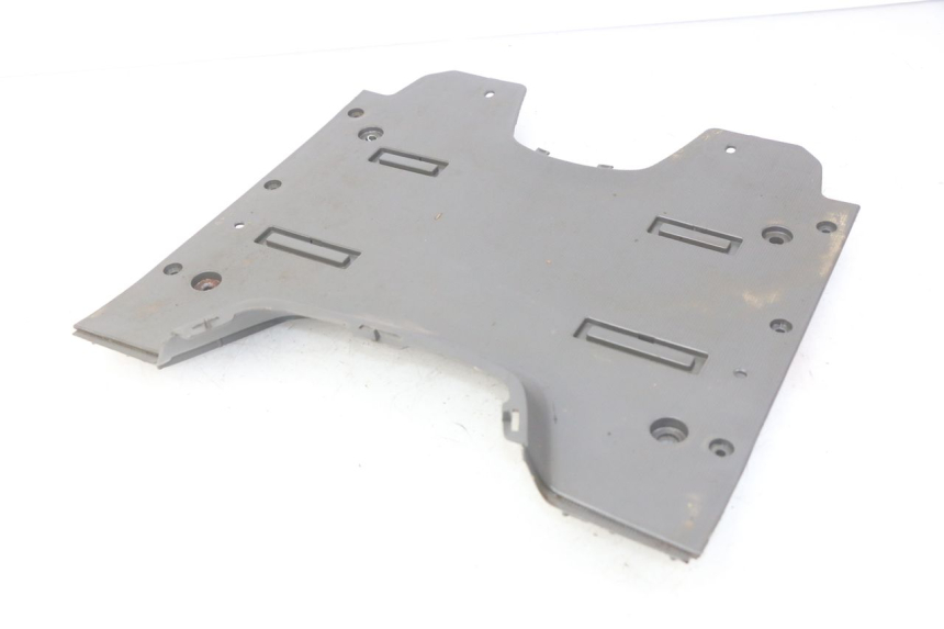 photo de FOOTREST SUZUKI CP 80 (1985 - 1996) - Technical close-up