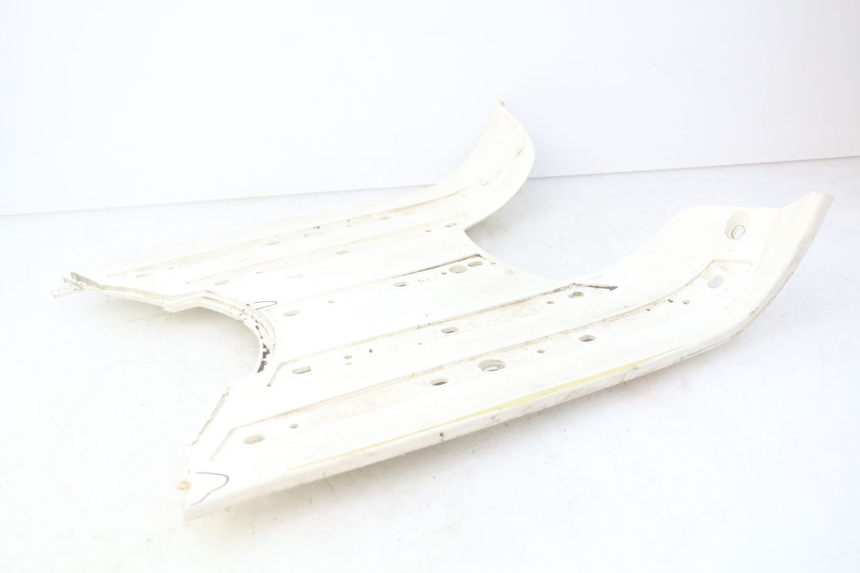 photo de FOOTREST PEUGEOT DJANGO 2T 50 (2014 - 2019) - Zoom on usage condition