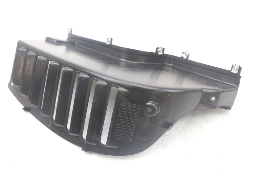 photo de RIGHT FOOTREST QUADRO 3D S 350 (2013 - 2018) - Technical close-up