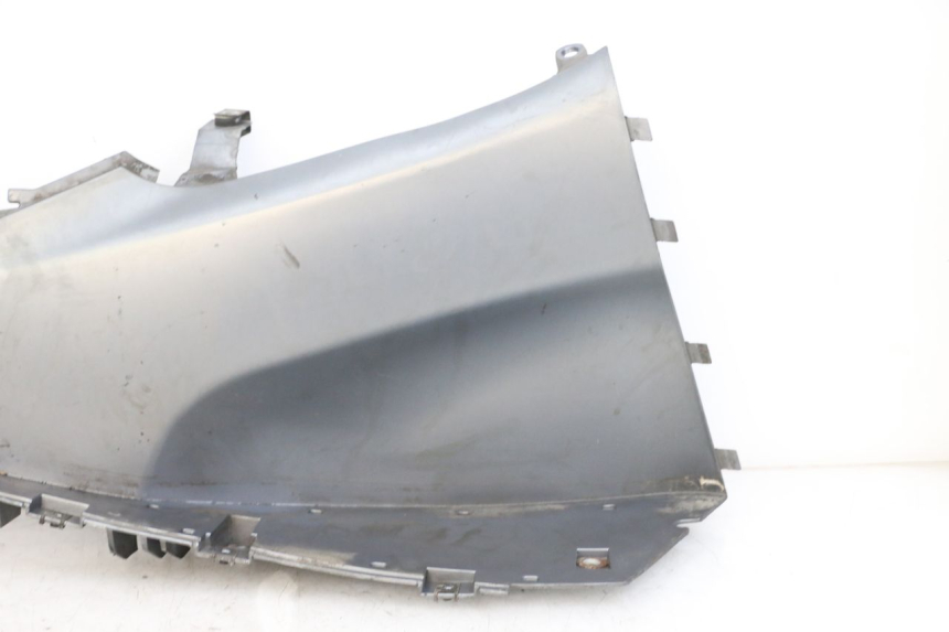 photo de RIGHT FOOTREST BMW C1 125 (2000 - 2003) - Technical close-up