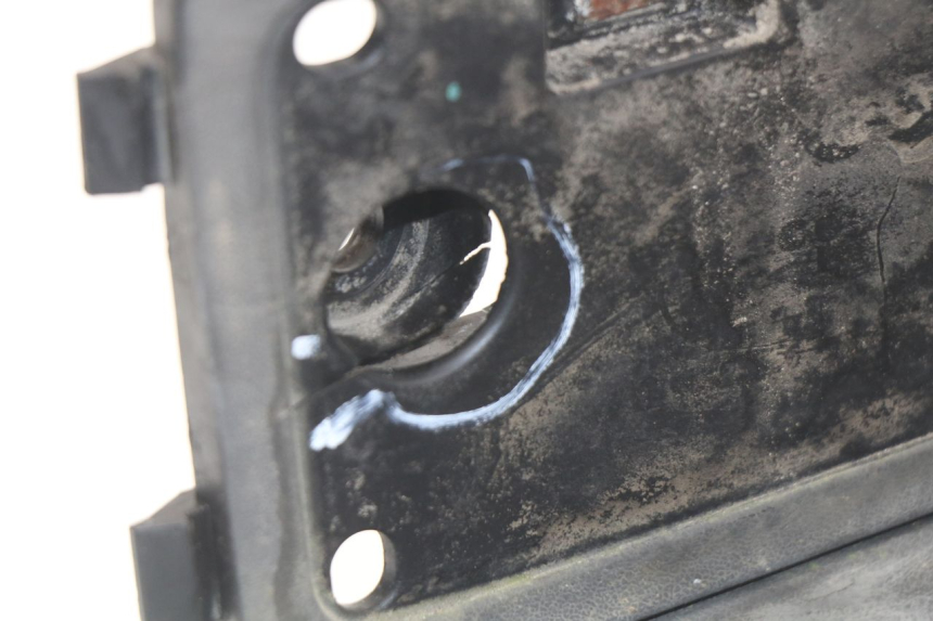 photo de RIGHT FOOTREST KYMCO DINK STREET 125 (2009 - 2014) - Component detail