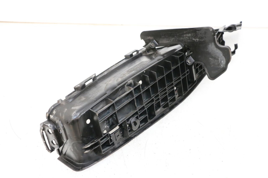 photo de RIGHT FOOTREST HONDA FES S-WING SWING ABS 125 (2007 - 2015) - Component detail