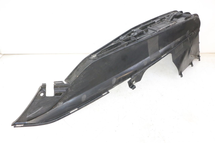 photo de RIGHT FLOOR PANEL HONDA FORZA ABS 300 (2013 - 2017) - Component detail