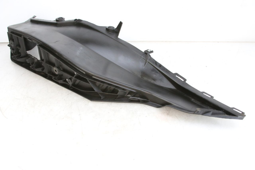 photo de RIGHT FLOOR PANEL HONDA FORZA 125 (2015 - 2016) - Component detail