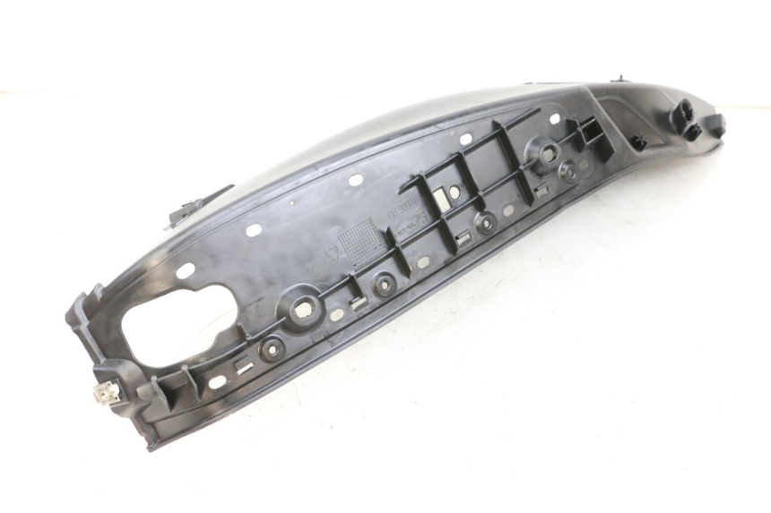 photo de RIGHT FLOOR PANEL PIAGGIO MP3 HPE 350 (2018 - 2020) - Alternative perspective