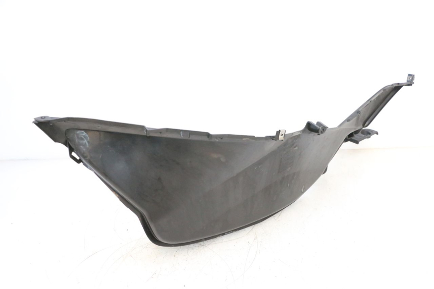 photo de RIGHT FLOOR PANEL HONDA PCX (JF57/JF64) 125 (2014 - 2018) - Technical close-up