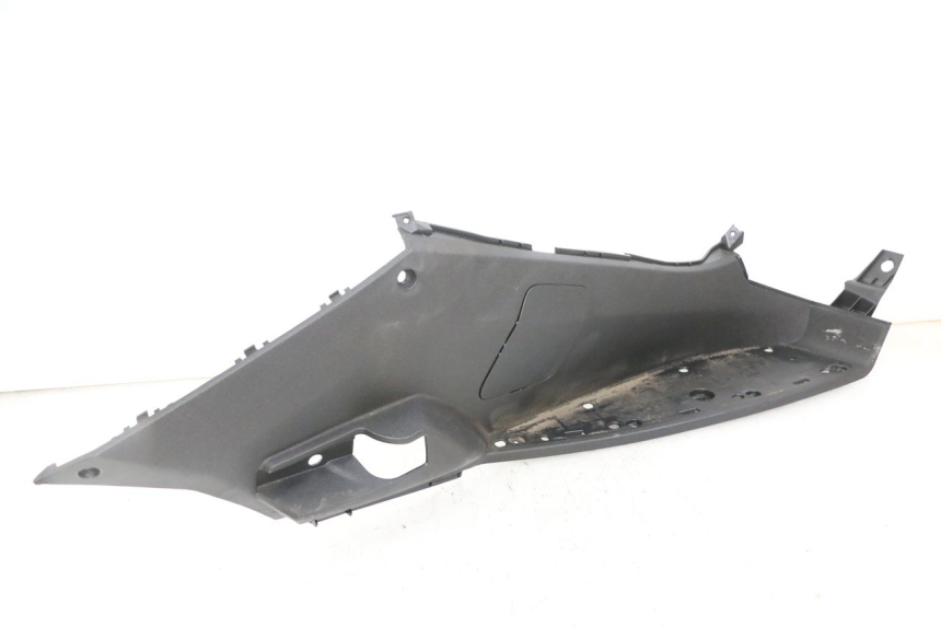 photo de RIGHT FLOOR PANEL PEUGEOT SATELIS 125 (2013 - 2018) - Main view