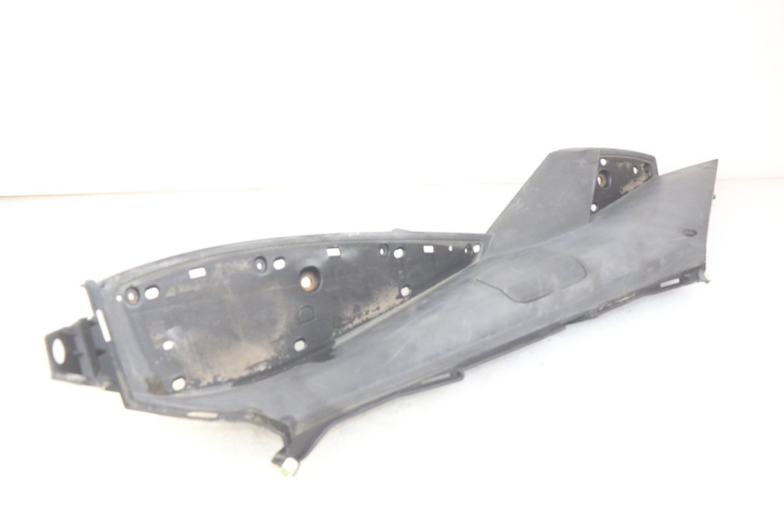 photo de RIGHT FOOTREST PEUGEOT SATELIS 125 (2006 - 2009) - Product overview