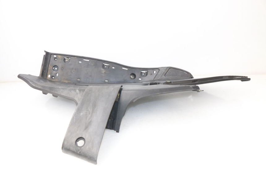 photo de RIGHT FLOOR PANEL RAZZO STEED 125 (2012 - 2018) - Technical close-up