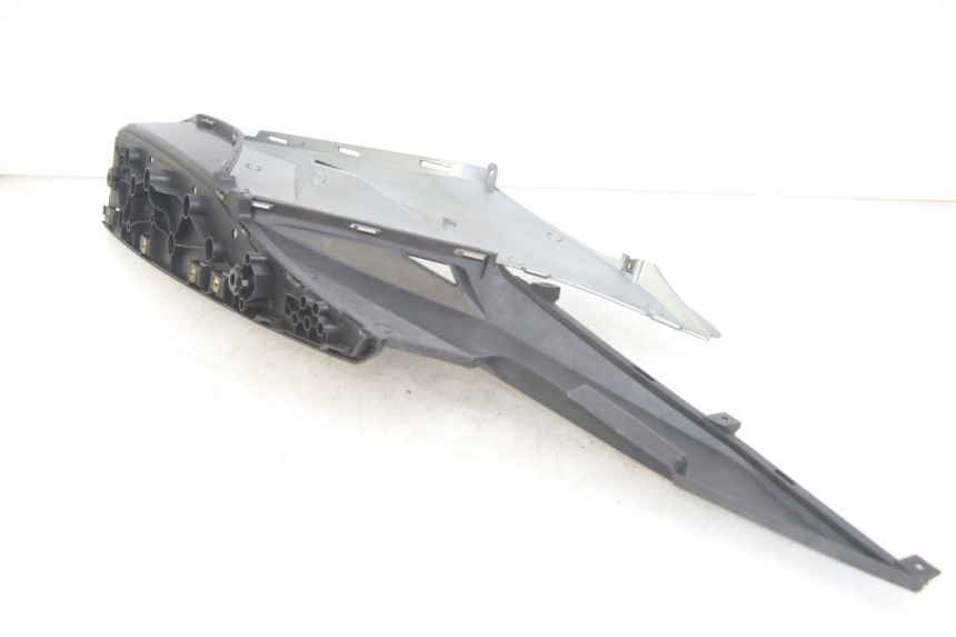 photo de RIGHT FLOOR PANEL KYMCO X-CITING XCITING 400 (2014 - 2018) - Alternative perspective