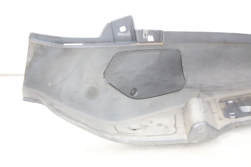 photo de RIGHT FOOTREST PIAGGIO X8 125 (2004 - 2007) - Checked used part