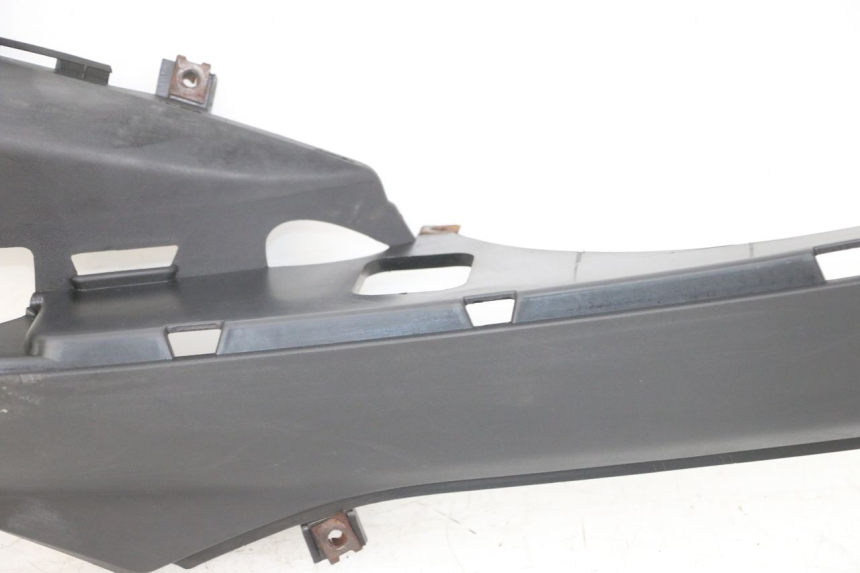 photo de RIGHT FLOOR PANEL YAMAHA NEO'S NEOS 2T EASY 50 (2013 - 2016) - Surface and material condition