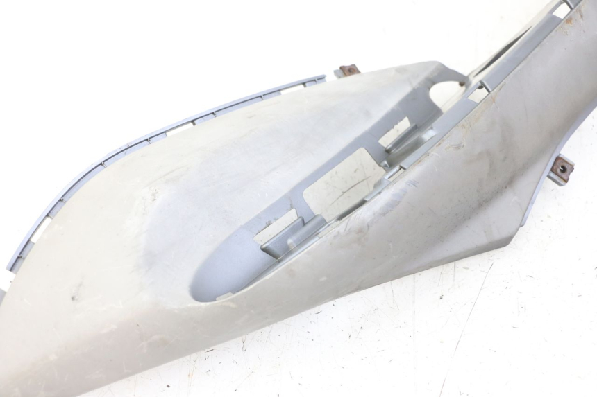 photo de RIGHT FOOTREST YAMAHA NEOS NEO'S 4T 50 (2008 - 2016) - Component detail