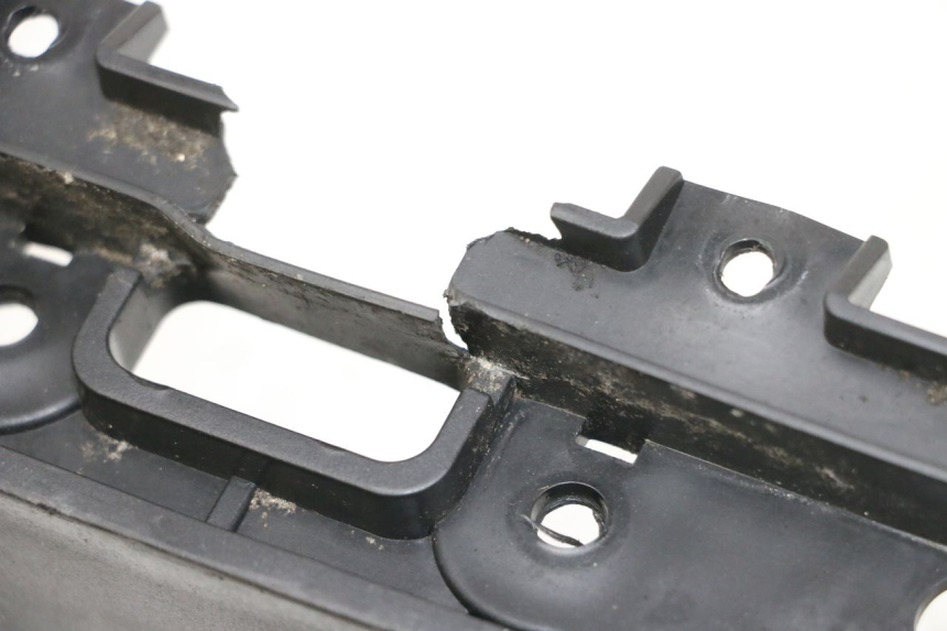 photo de FLOOR PANEL SEGWAY NINEBOT E125S 1 (2022 - 2026) - Fixing points details