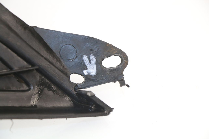 photo de FLOOR PANEL PEUGEOT ELYSEO 50 (1998 - 2001) - Fixing points details