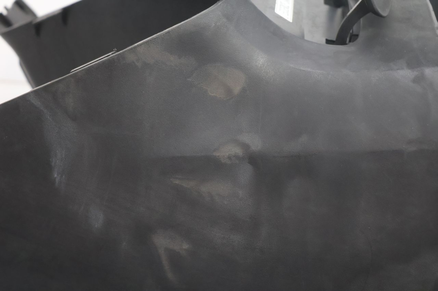 photo de FLOOR PANEL HONDA FJS SILVER WING SILVERWING 400 (2005 - 2008) - Fixing points details