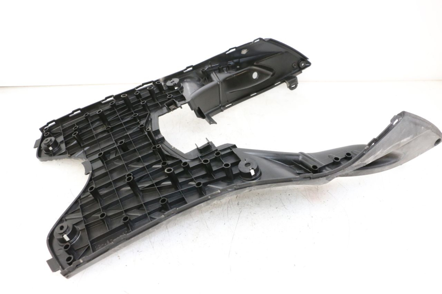 photo de FLOOR PANEL MBK FLAME X 125 (2007 - 2016) - Zoom on usage condition