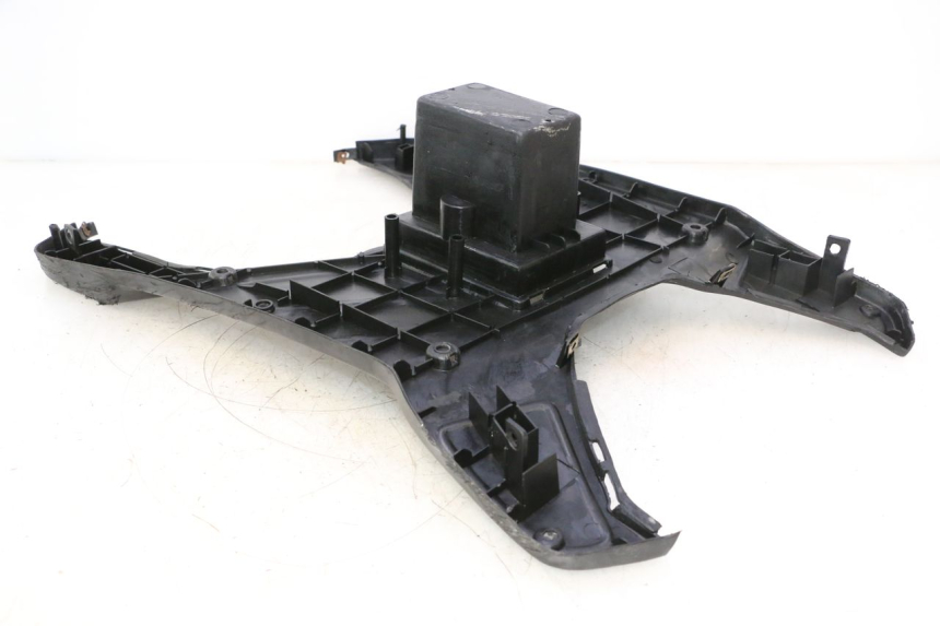 photo de FLOOR PANEL KEEWAY FOCUS 50 (2006 - 2009) - Alternative perspective