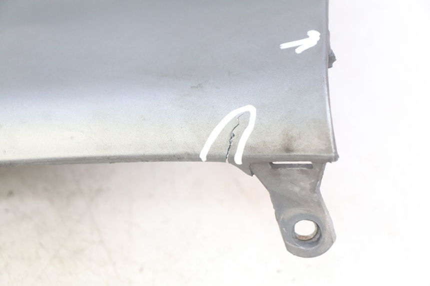 photo de LEFT FOOTREST BMW C1 125 (2000 - 2003) - Zoom on usage condition