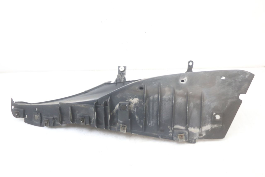 photo de LEFT FOOTREST BMW C1 125 (2000 - 2003) - Checked used part