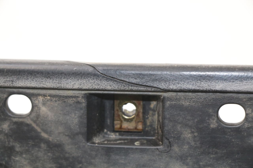 photo de LEFT FOOTREST KYMCO DINK STREET 125 (2009 - 2014) - Component detail