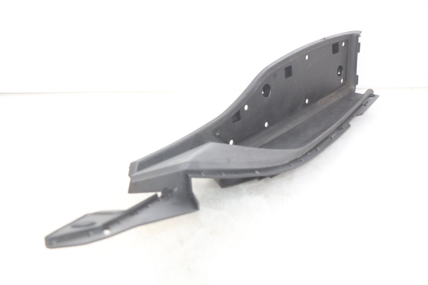 photo de LEFT FOOTREST KYMCO DOWNTOWN ABS 125 (2015 - 2017) - Alternative perspective