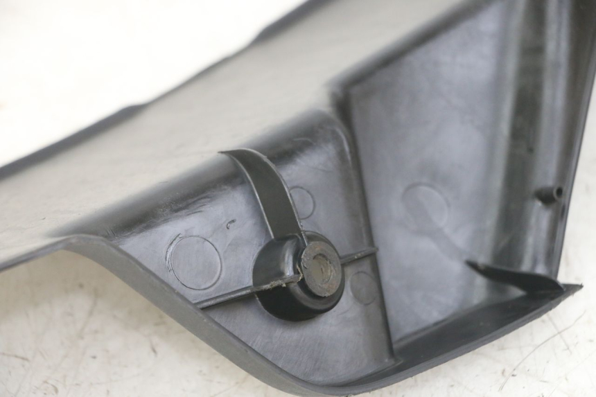 photo de LEFT FLOOR PANEL PEUGEOT ELYSEO 125 (1999 - 2004) - Product overview