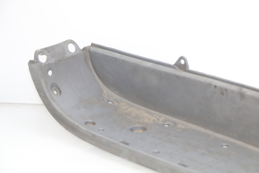 photo de LEFT FOOTREST HONDA FES PANTHEON 2T 125 (1998 - 2002) - Zoom on usage condition