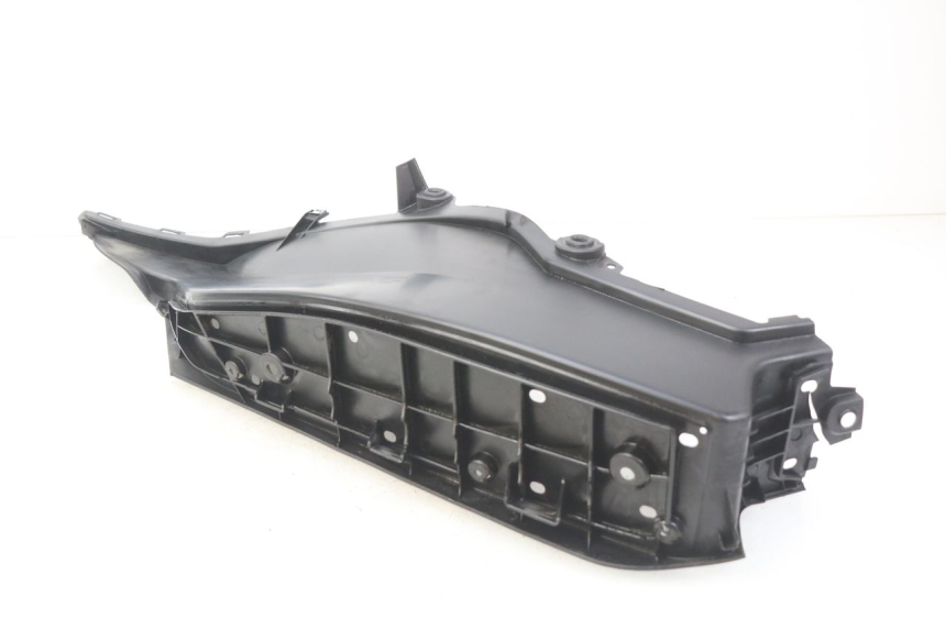 photo de LEFT FOOTREST HONDA FORZA 125 (2015 - 2016) - Product overview