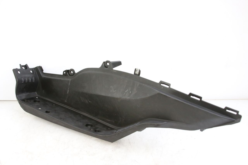 photo de LEFT FOOTREST HONDA FORZA 125 (2015 - 2016) - Fixing points details