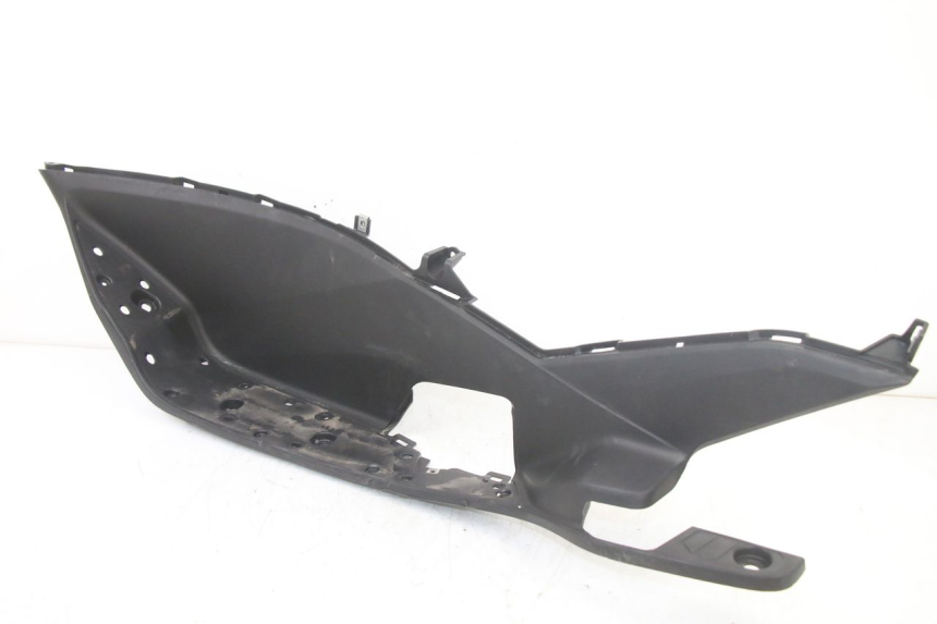 photo de LEFT FLOOR PANEL HONDA PCX (JF57/JF64) 125 (2014 - 2018) - Alternative perspective