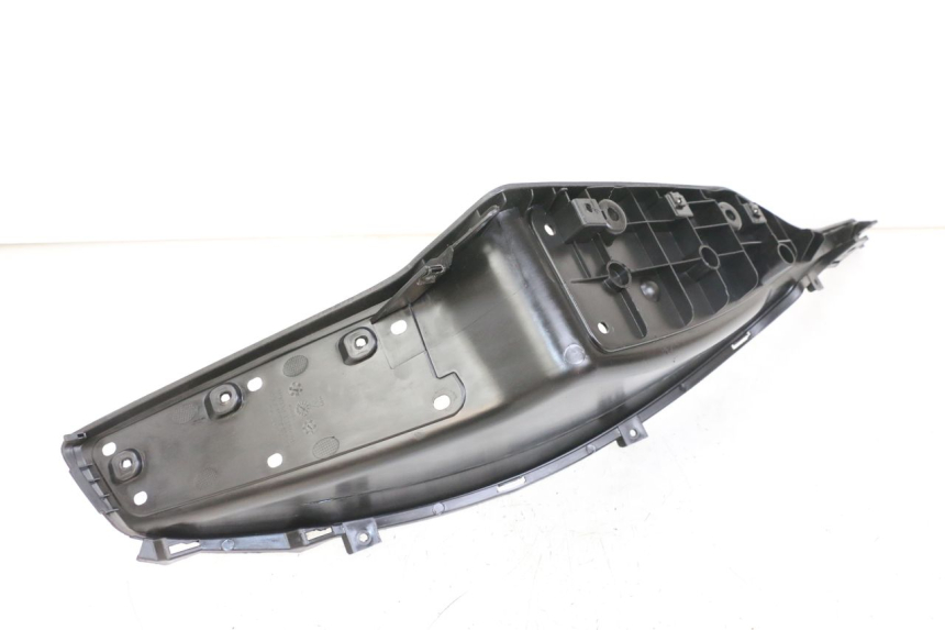 photo de LEFT FOOTREST KYMCO X-TOWN XTOWN 125 (2016 - 2021) - Alternative perspective