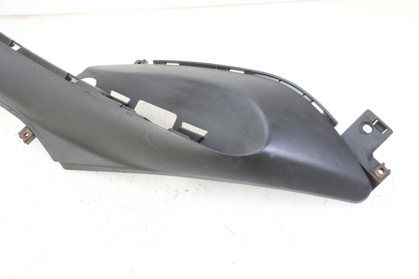 photo de LEFT FLOOR PANEL MBK OVETTO ONE 2T 50 (2013 - 2017) - Fixing points details