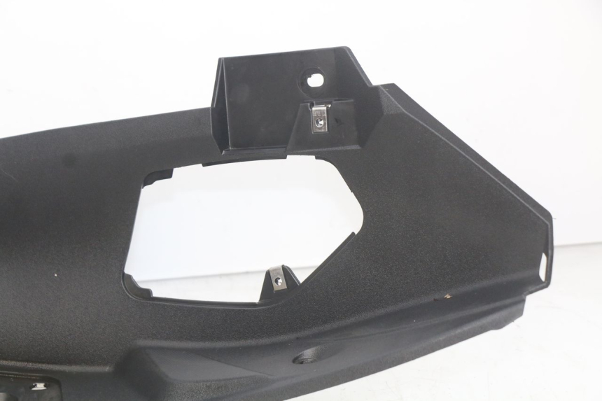 photo de LEFT FOOTREST PIAGGIO MP3 500 (2014 - 2017) - Fixing points details