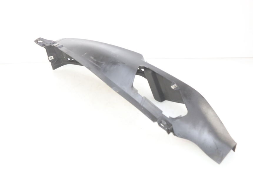 photo de LEFT FOOTREST PIAGGIO MP3 500 (2011 - 2015) - Alternative perspective