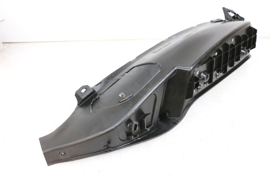 photo de LEFT FOOTREST PIAGGIO MP3 500 (2011 - 2015) - Alternative perspective