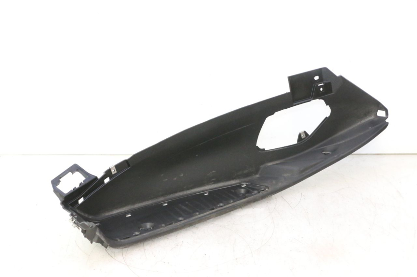 photo de LEFT FLOOR PANEL PIAGGIO MP3 500 (2016 - 2018) - Component detail