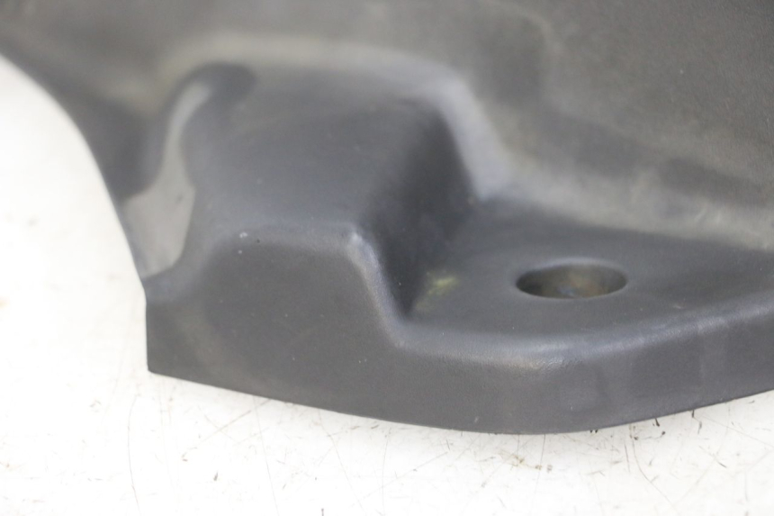 photo de LEFT FLOOR PANEL PEUGEOT ELYSTAR 125 (2002 - 2007) - Fixing points details