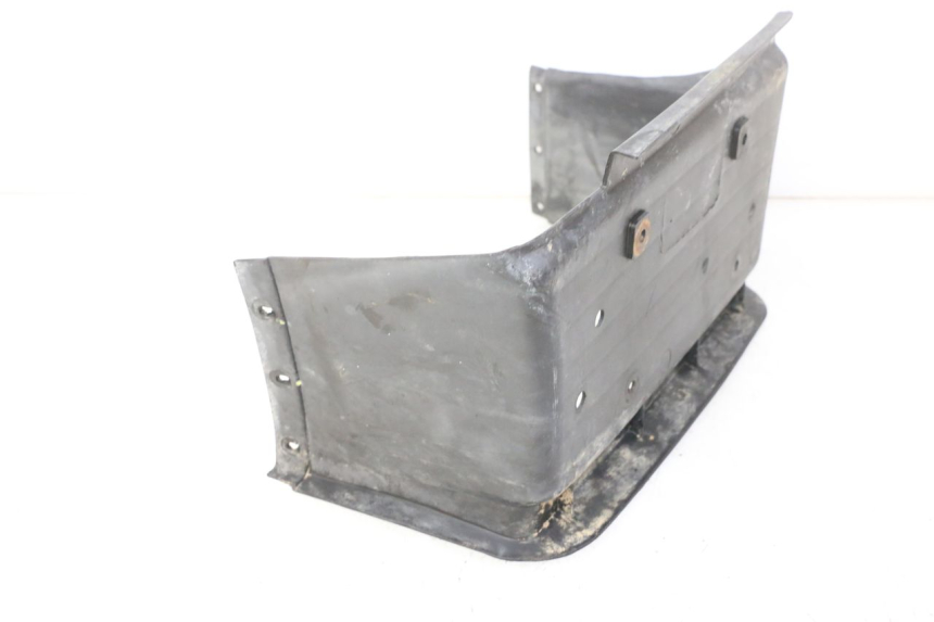 photo de LEFT FLOOR PANEL HYTRACK S 150 (2003 - 2011) - Zoom on usage condition