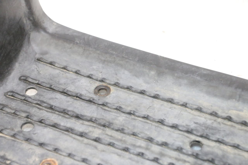 photo de LEFT FLOOR PANEL HYTRACK S 150 (2003 - 2011) - Product overview