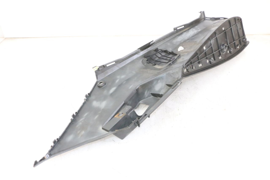 photo de LEFT FLOOR PANEL PEUGEOT SATELIS 125 (2013 - 2018) - Product overview