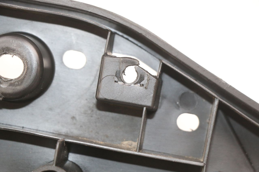 photo de LEFT FOOTREST KYMCO X-TOWN XTOWN 125 (2016 - 2021) - Component detail