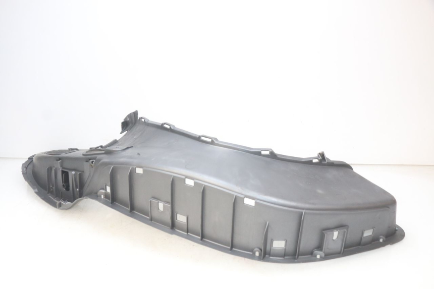 photo de LEFT FOOTREST PIAGGIO X9 EVOLUTION 250 (2003 - 2007) - Zoom on usage condition