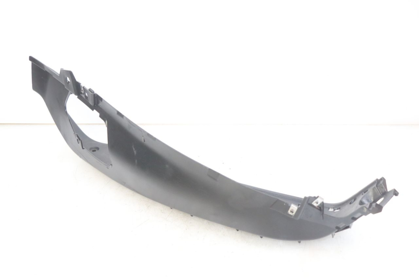 photo de LEFT FOOTREST PIAGGIO XEVO - X EVO 125 (2007 - 2017) - Alternative perspective