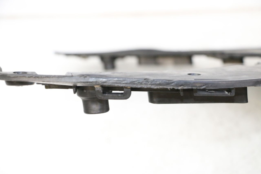 photo de FLOOR PANEL DAELIM HISTORY 125 (2001 - 2002) - Zoom on usage condition