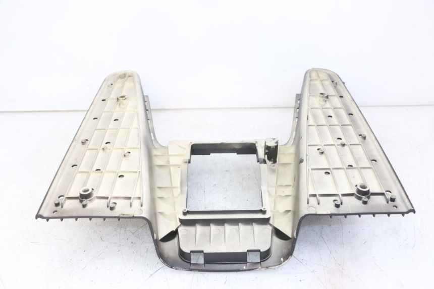 photo de FLOOR PANEL JM MOTORS VX 125 (2022 - 2025) - Zoom on usage condition