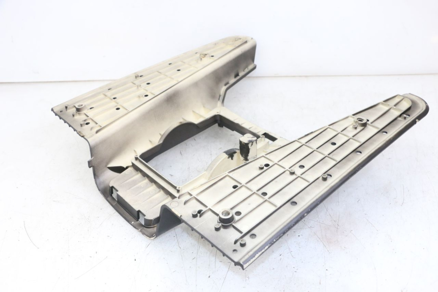 photo de FLOOR PANEL JM MOTORS VX 125 (2022 - 2025) - Alternative perspective