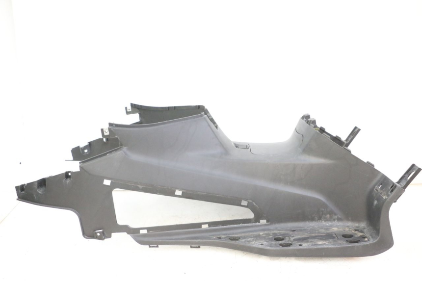 photo de FLOOR PANEL SYM JOYMAX 125 (2010 - 2017) - Surface and material condition