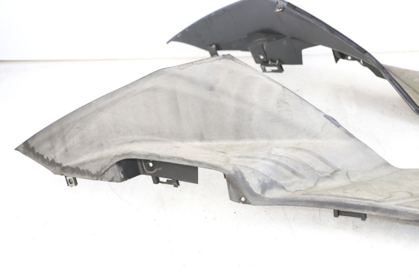 photo de FLOOR PANEL SYM JOYRIDE EVO 125 (2009 - 2016) - Technical close-up